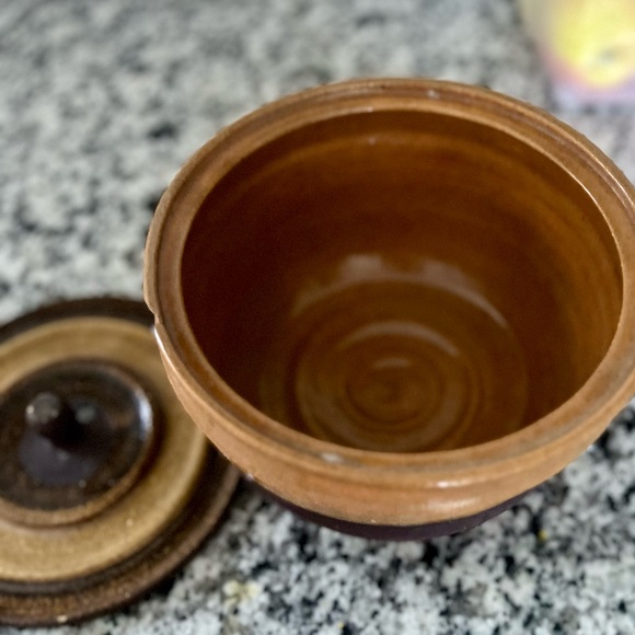 Earthenware Ceramic Dark and Golden Brown Bowl with Lid Hand thrown Clay Decor - Picture 15 of 16